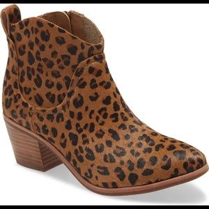 UGG Cheetah Cowboy Boot